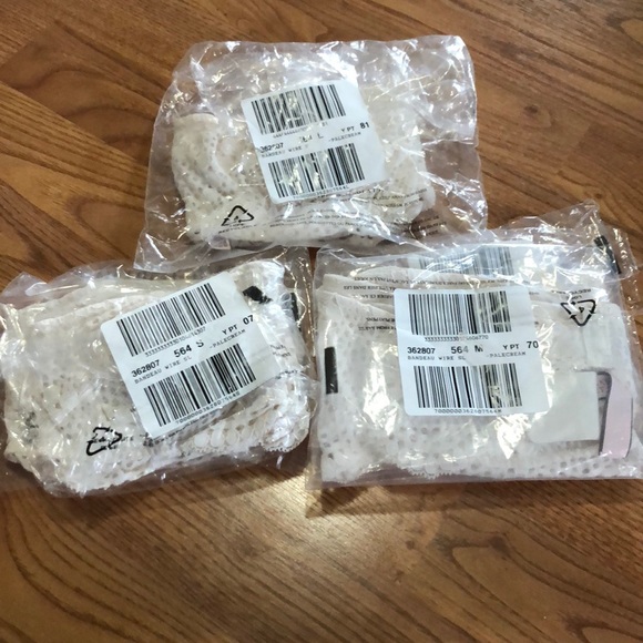 Victoria’s Secret lace bandeau bralette, BNWT - Picture 5 of 5